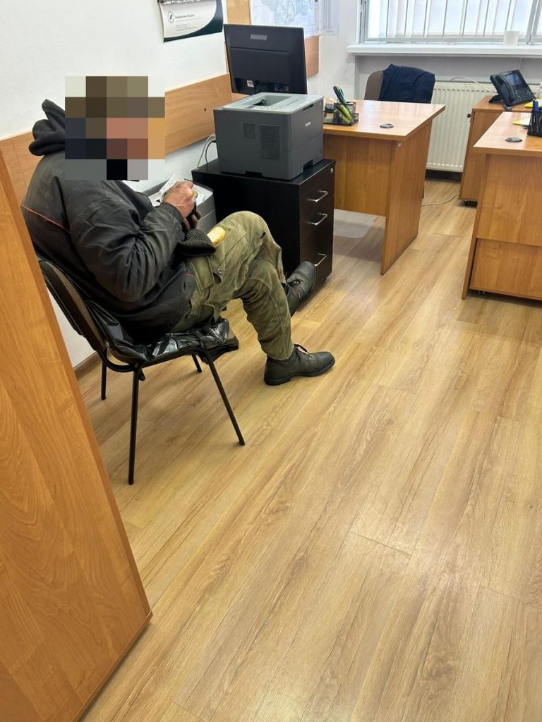 Mężczyzna z pustostanu