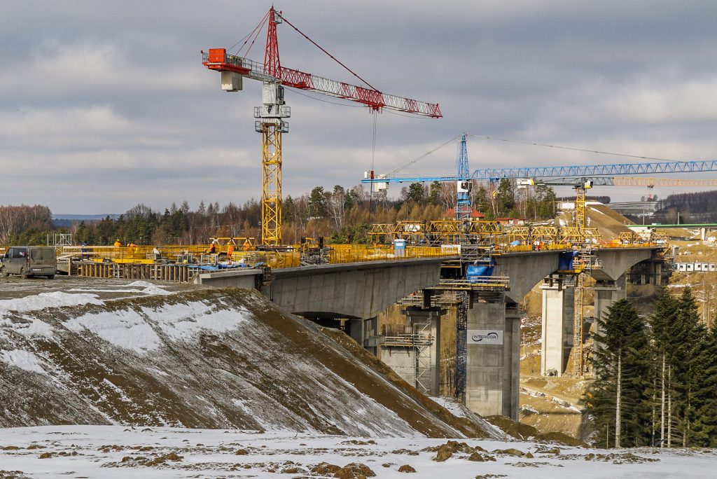 Budowa estakady na trasie Babica - Jawornik