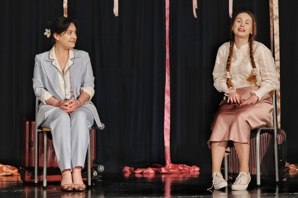 Spektakl "Do ciebie mówię" Teatru Mojra