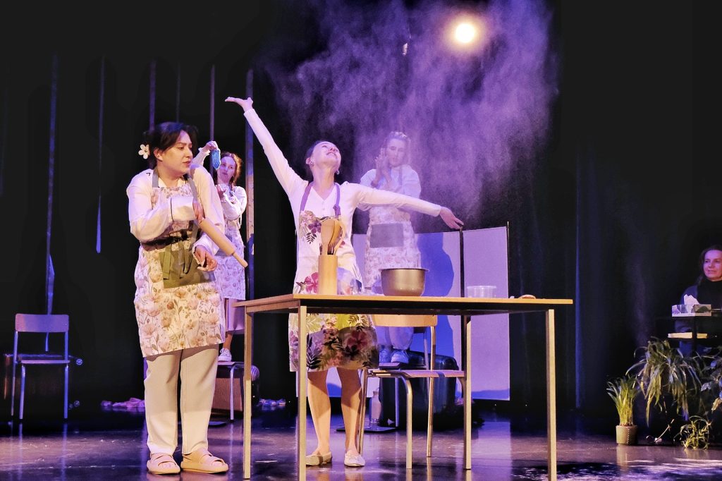 Spektakl "Do ciebie mówię" Teatru Mojra