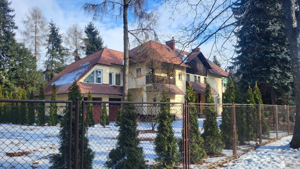 willa dyrektorska na os. Dąbrowskiego przy ul. Niedzielskiego w Rzeszowie