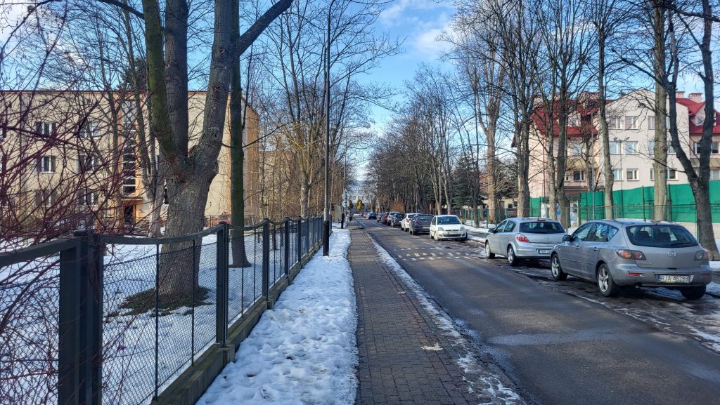 ulica Niedzielskiego na os. Dąbrowskiego w Rzeszowie