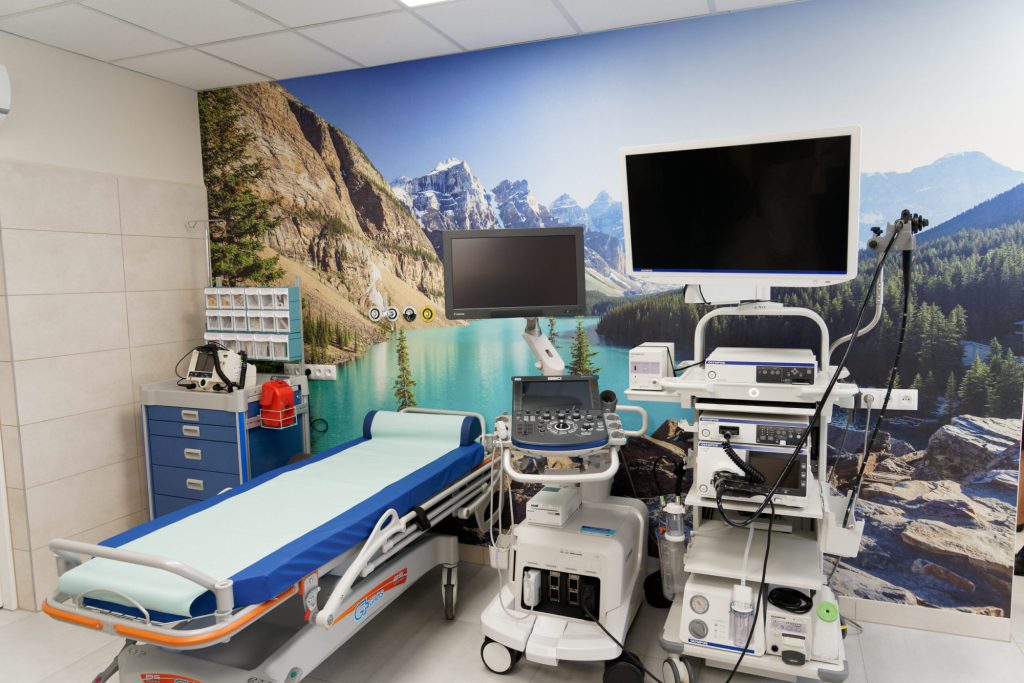 Pracownia endoskopowa. Tor wizyjny i endosonograf