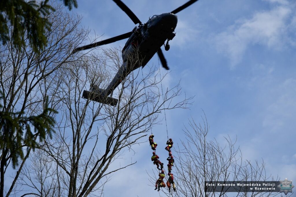Black Hawk, manewry w Bieszczadach