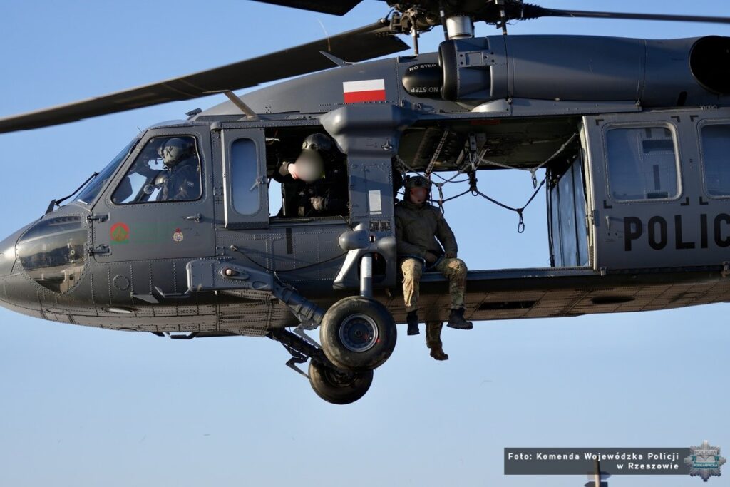 Ćwiczenia służb w Bieszczadach