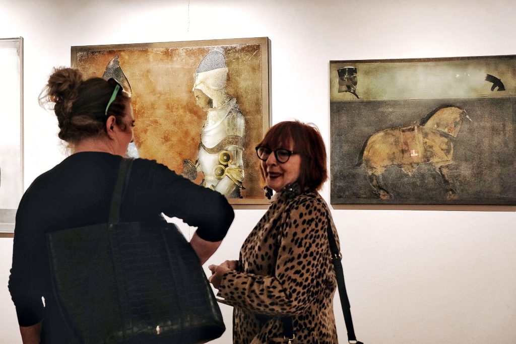 Obrazy Andrzeja Grendy w BWA Rzeszów