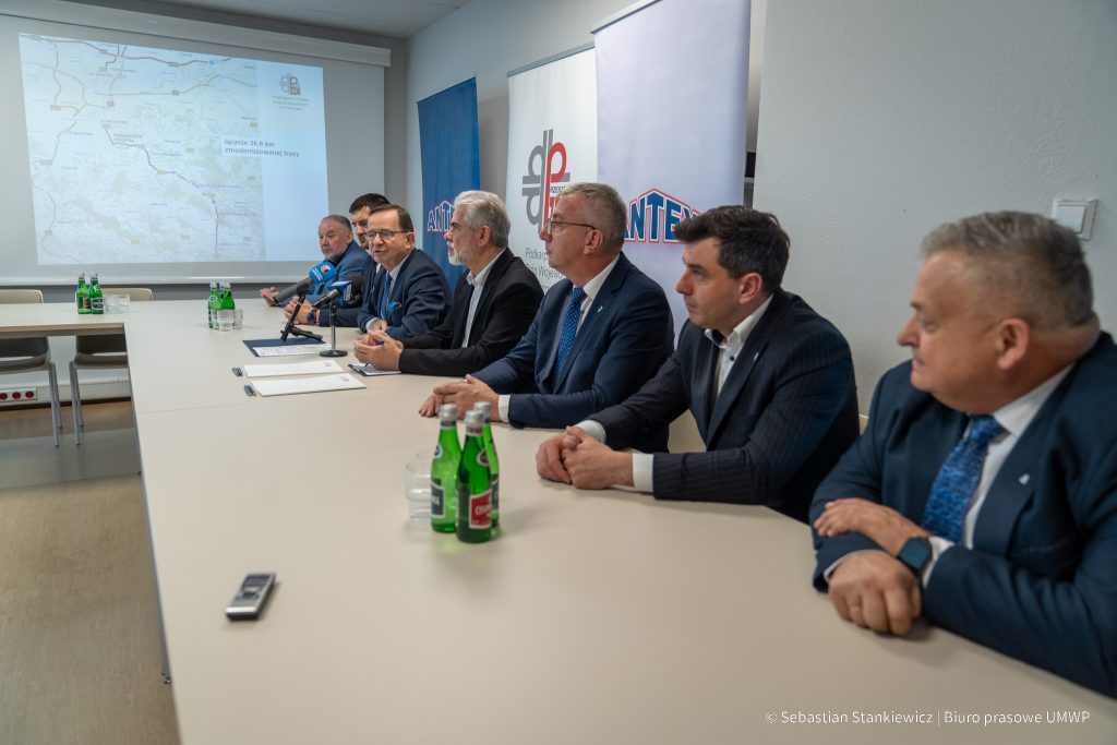 podpisanie umowy na obwodnicę Tyczyna