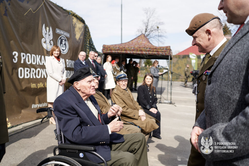 Kombatanci na przysiędze wojskowej WOT