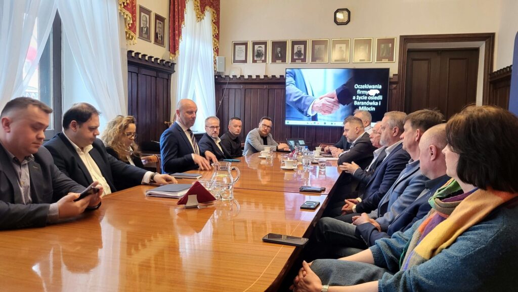 spotkanie w sprawie łącznika przez ul. Miłocińską