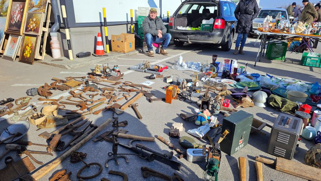 Targ Staroci w Agrohurcie