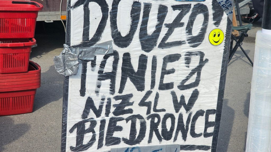 Targ Staroci w Agrohurcie