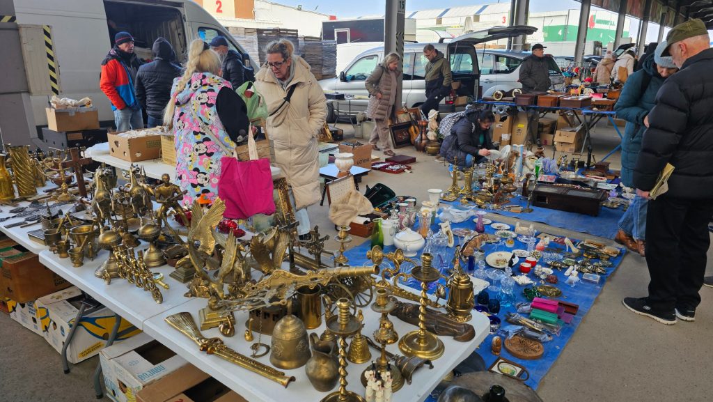 Targ Staroci w Agrohurcie