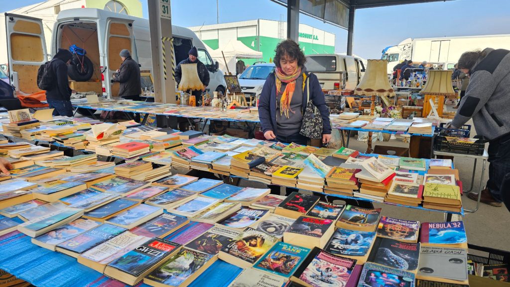 Targ Staroci w Agrohurcie