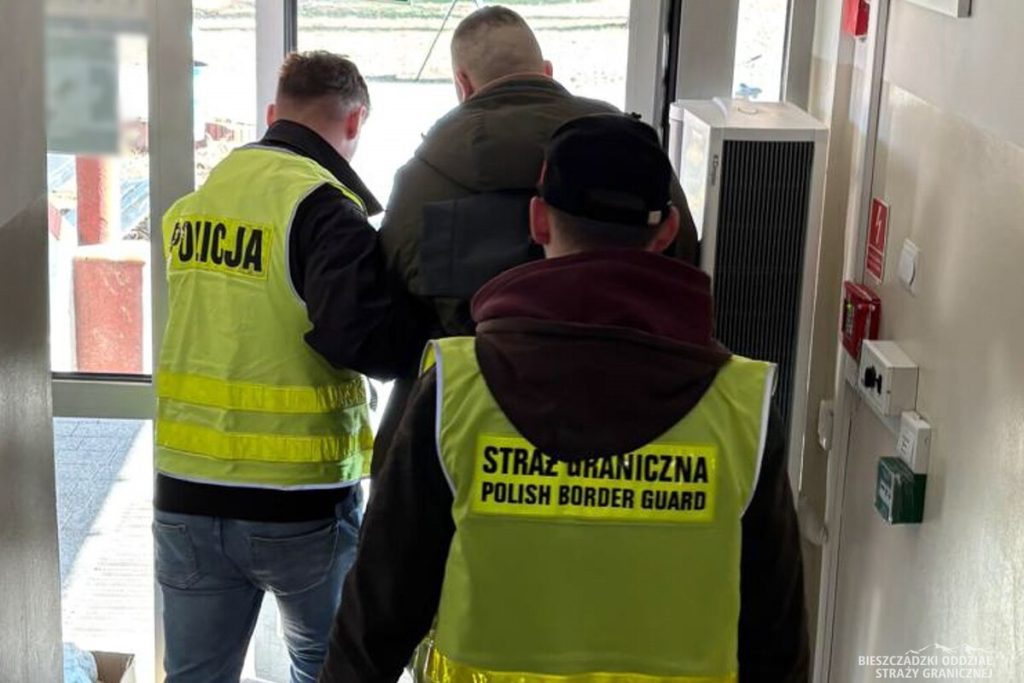 Straż graniczna, policja