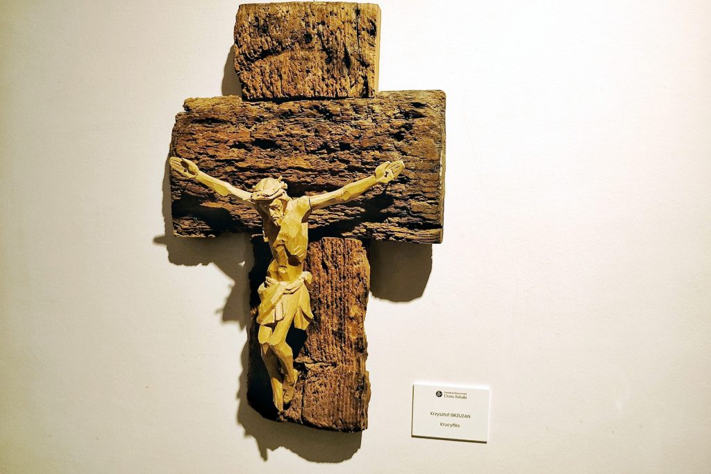 Rzeźba „Krucyfiks” Krzysztof Brzuzan