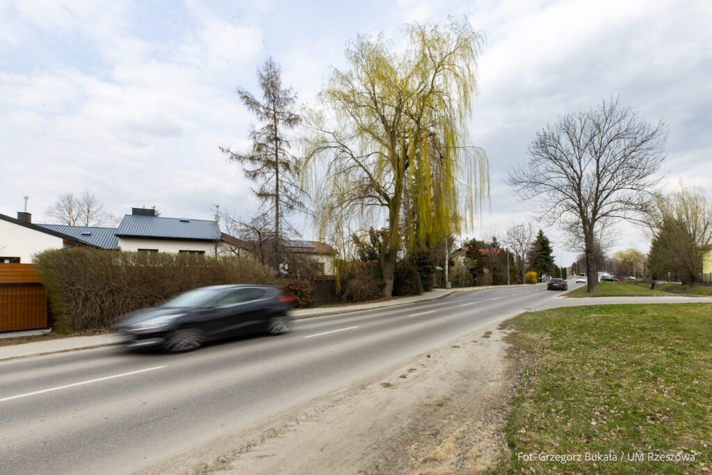 Ulica Robotnicza na osiedlu Zalesie