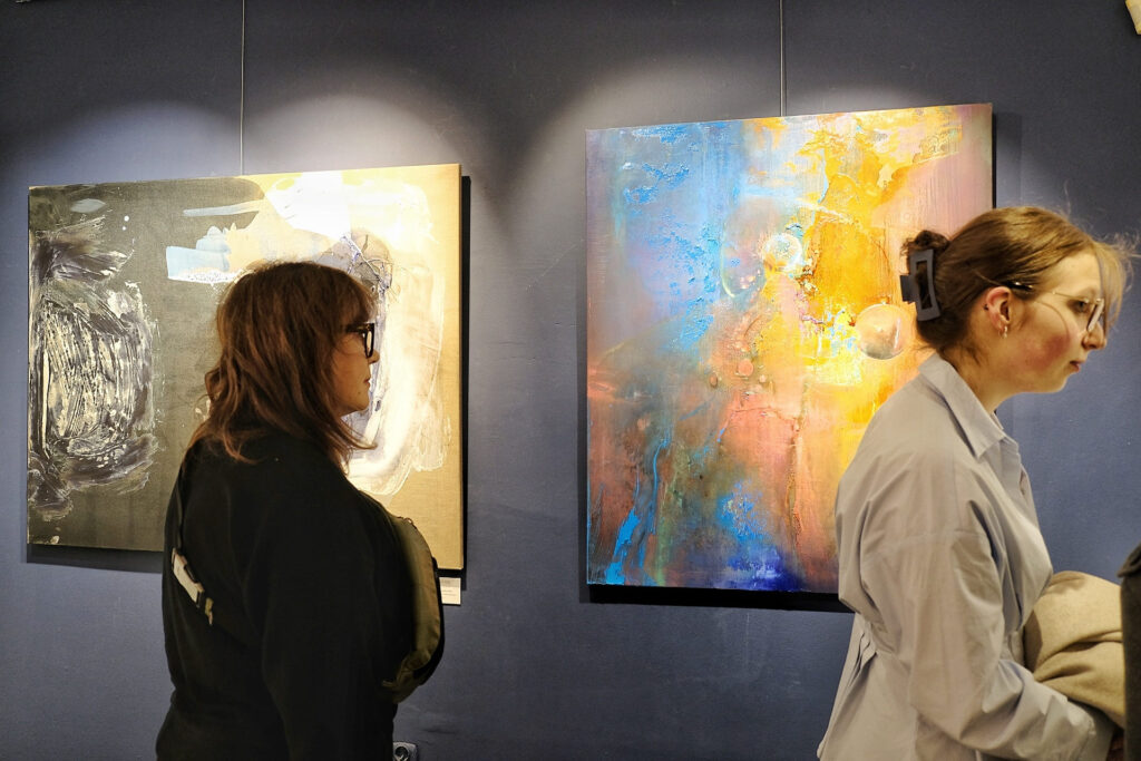 Wystawa Gravitacje w Rzeszowskim Domu Sztuki