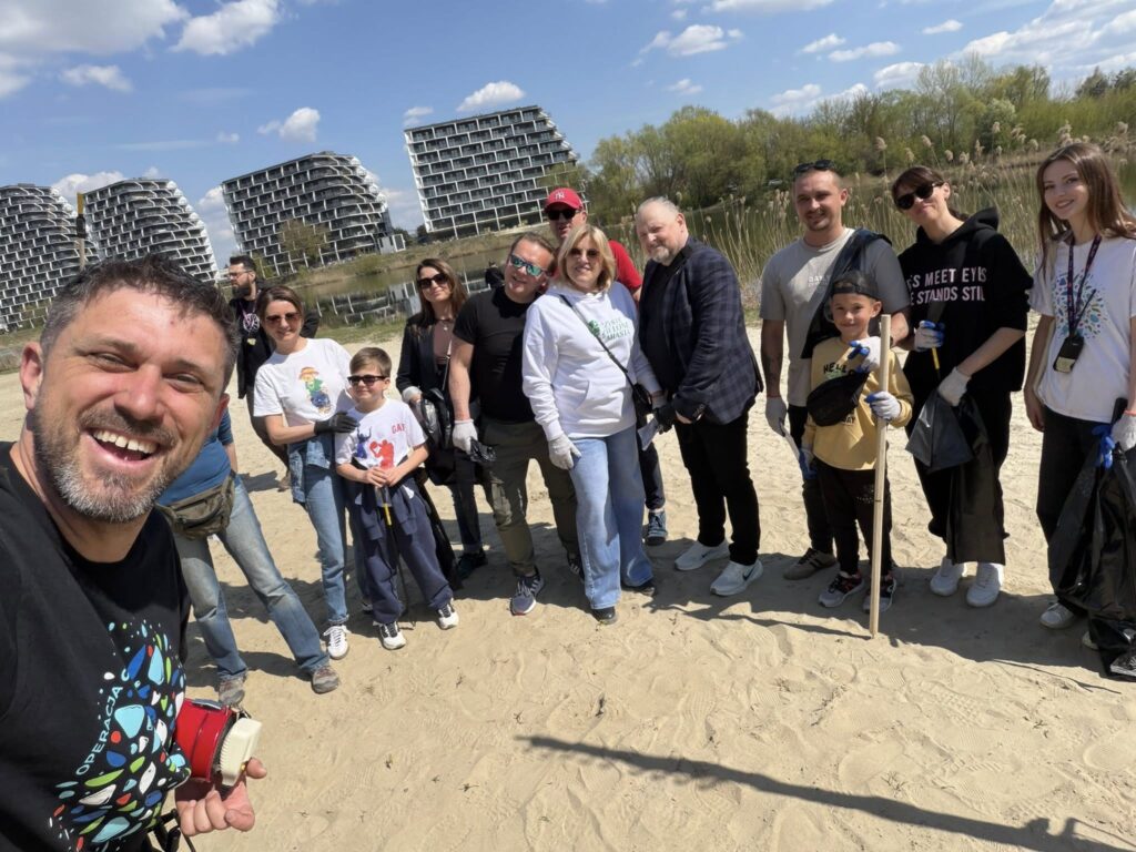 wolontariusze nad Wisłokiem