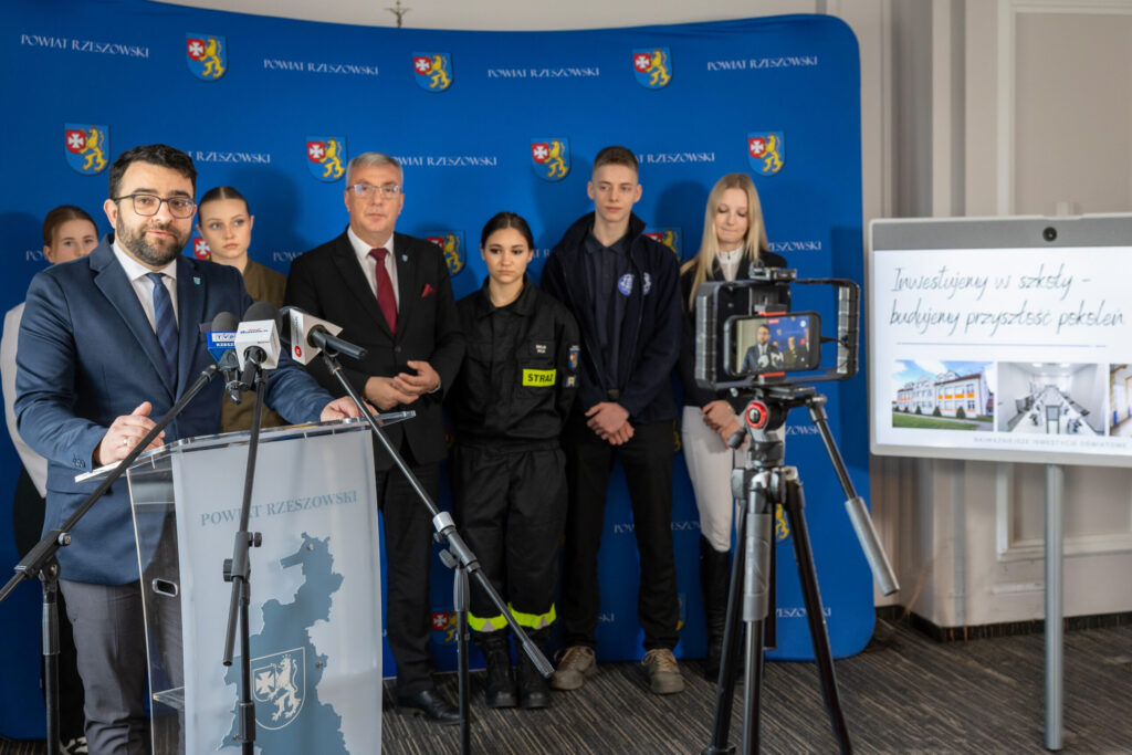 konferencja starosty rzeszowskiego