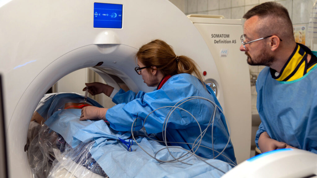 Justyna Filipowska podczas operacji