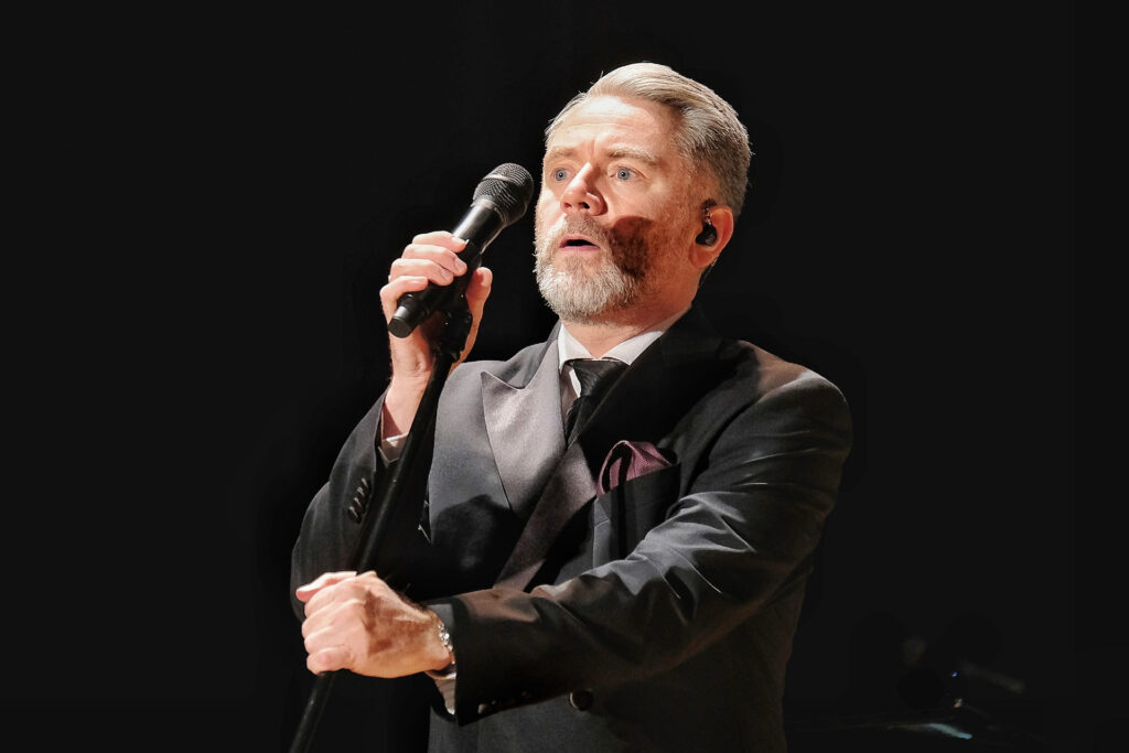 Kuba Badach w Filharmonii Podkarpackiej w Rzeszowie