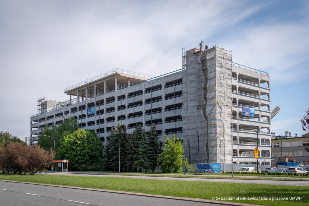 Budowa parkingu przy ul. Lwowskiej w szpitalu