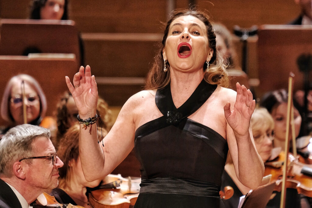 Sabina Puértolas w Filharmonii Podkarpackiej