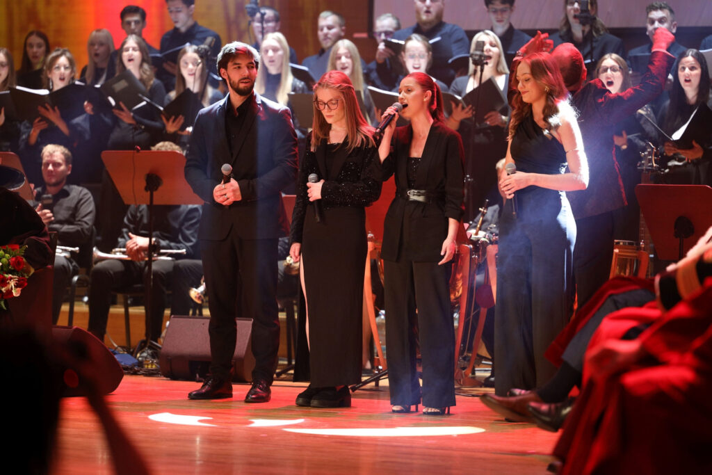 25-lecie Uniwersytetu Rzeszowskiego w Filharmonii Podkarpackiej - zdjęcia