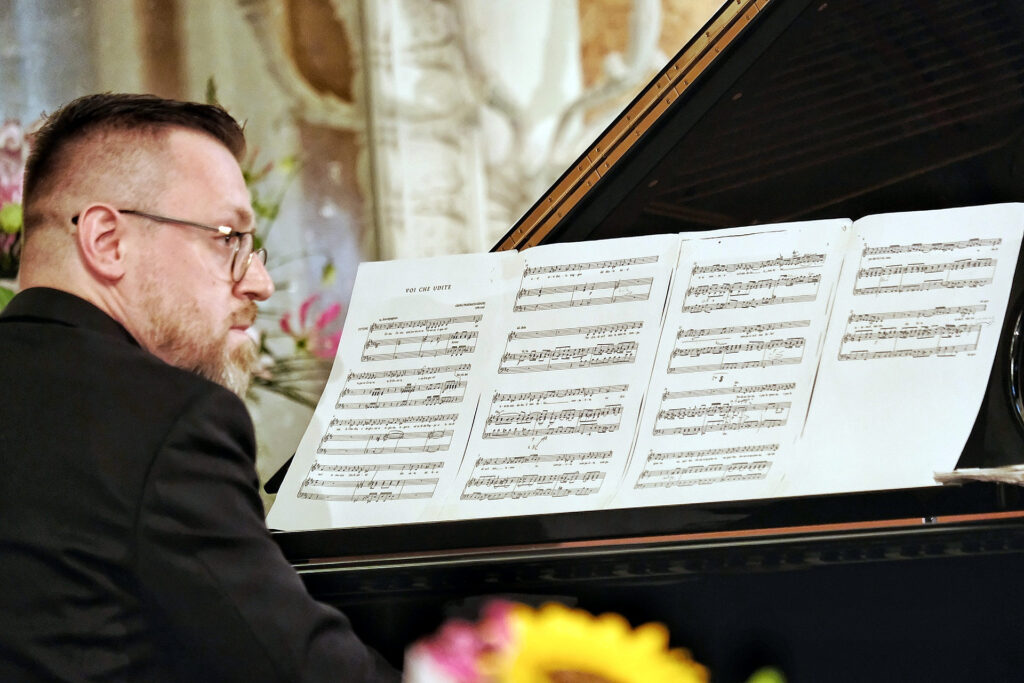 Michał Biel - fortepian