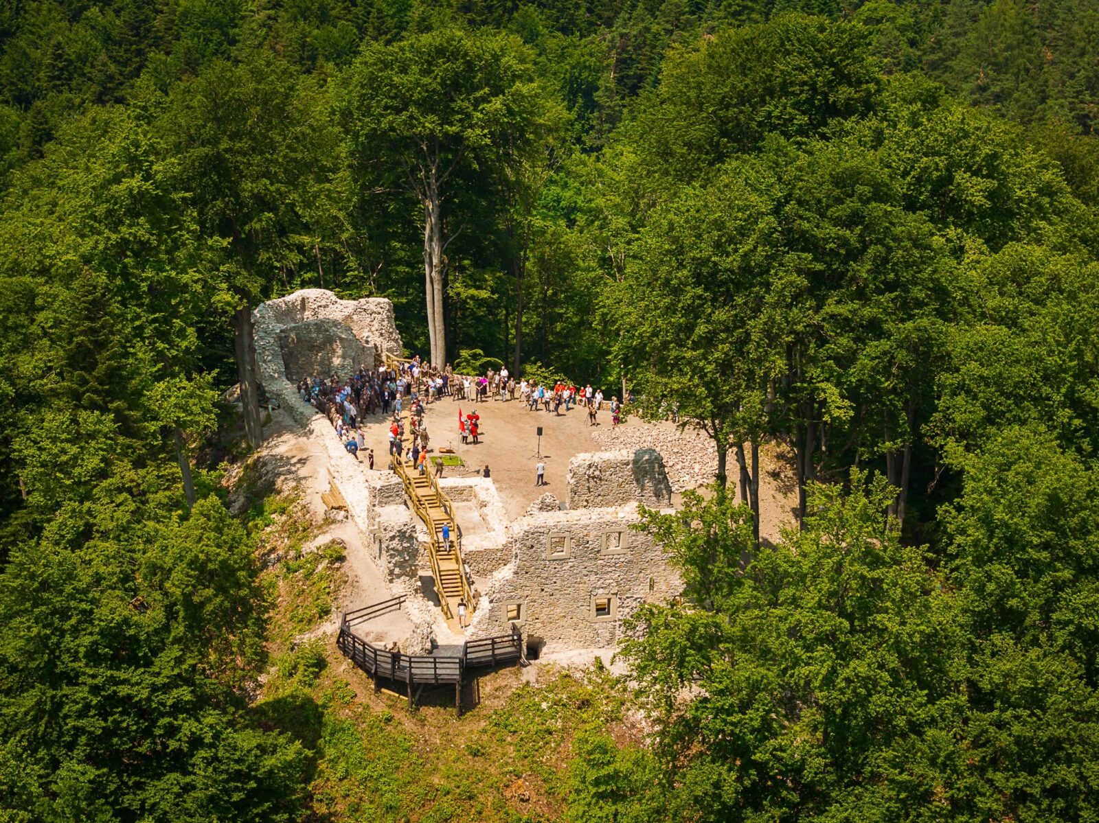 zamek Sobień