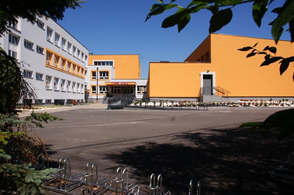 Zespół Szkolno-Przedszkolny nr 6 ul. Krzyżanowskiego 