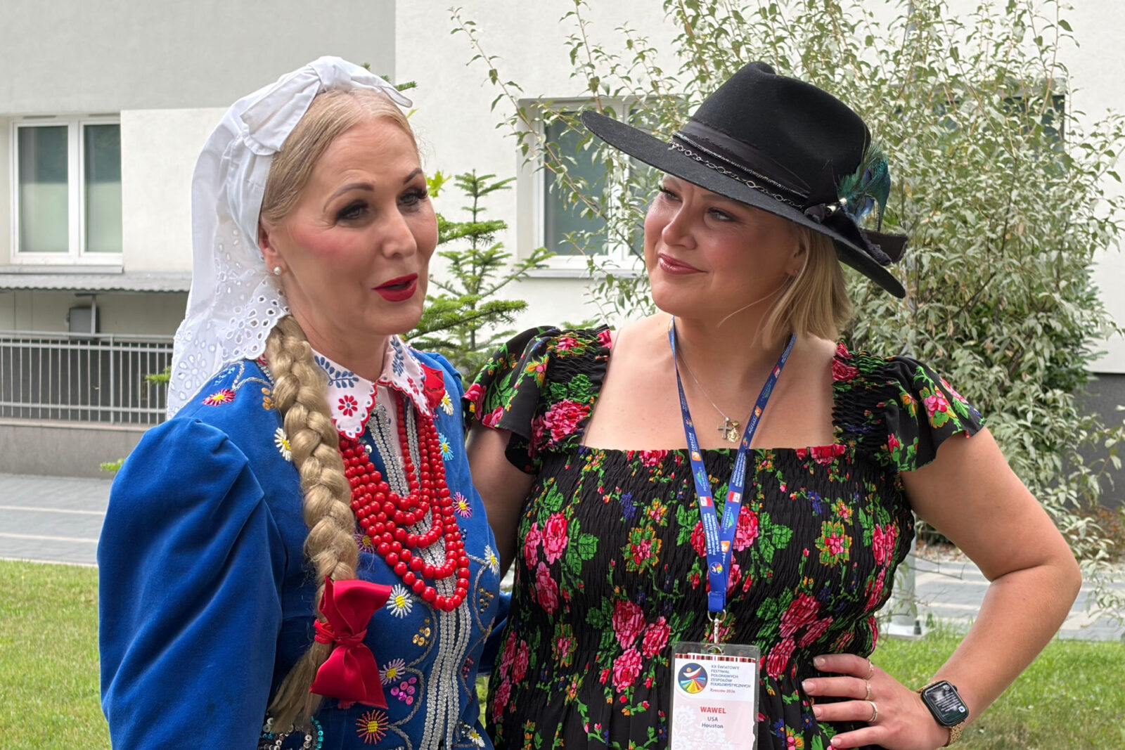 Aldona Głowacka i Yessica Króżel
