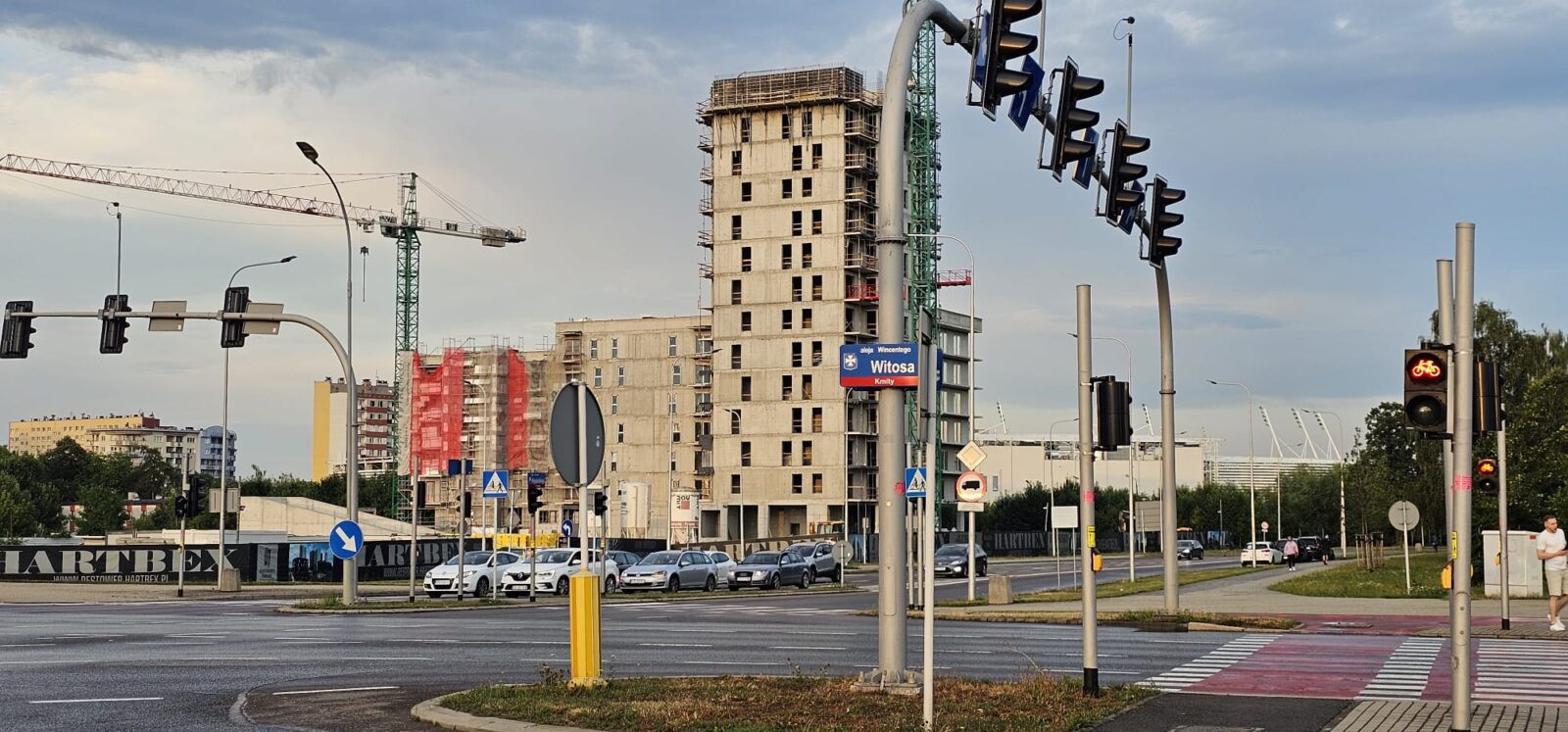 Budowa mieszkań w Rzeszowie. Na zdjęciu inwestycja Hartbex przy Wypiańskiego