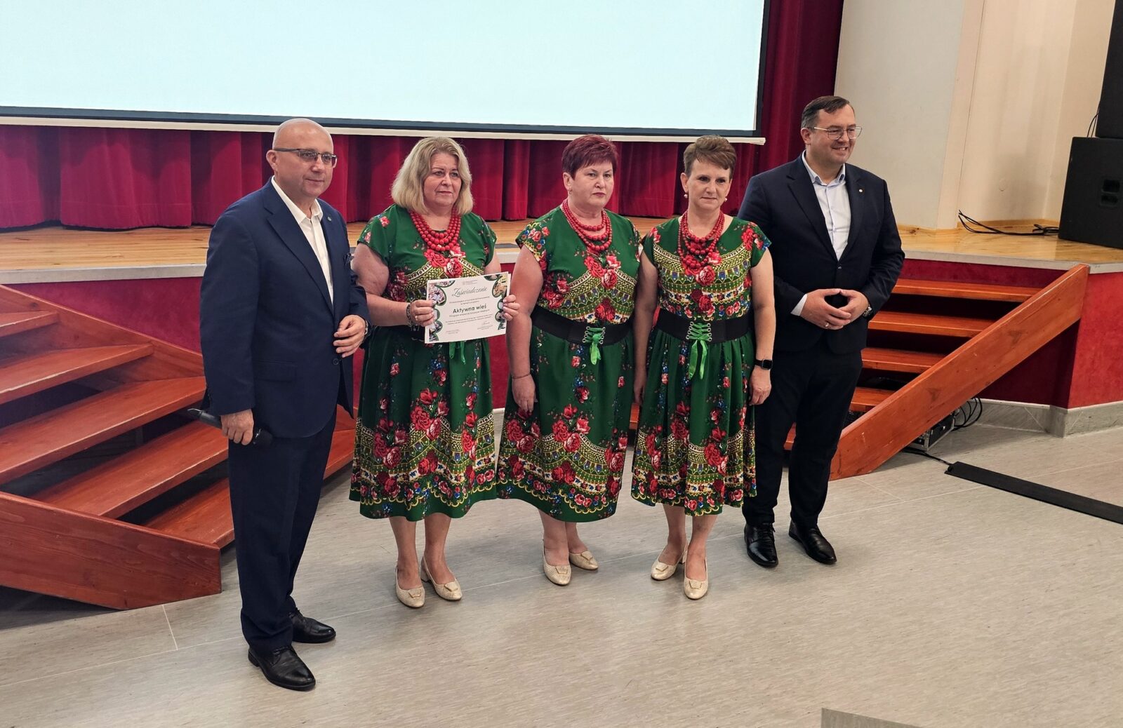 wręczenie promes