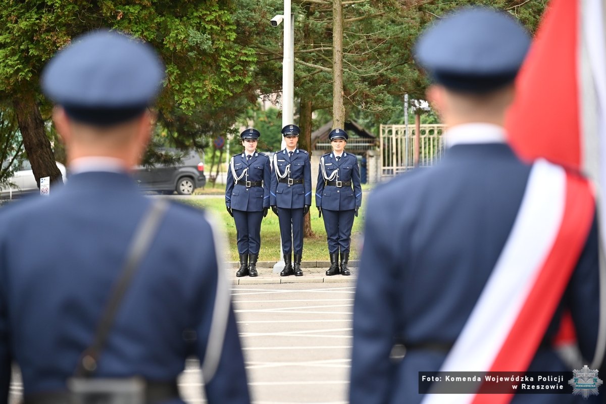 W Rzeszowie 
uczczono pamięć poległych policjantów