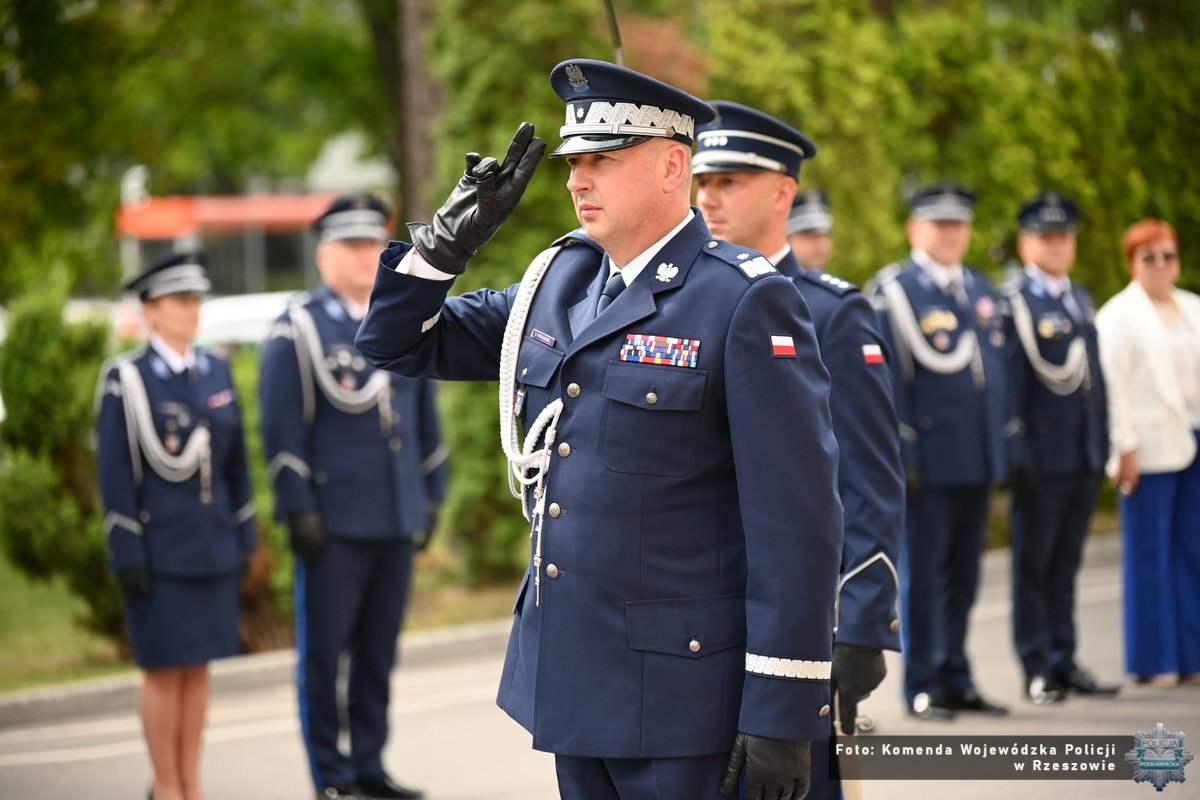 Hołd dla poległych policjantów