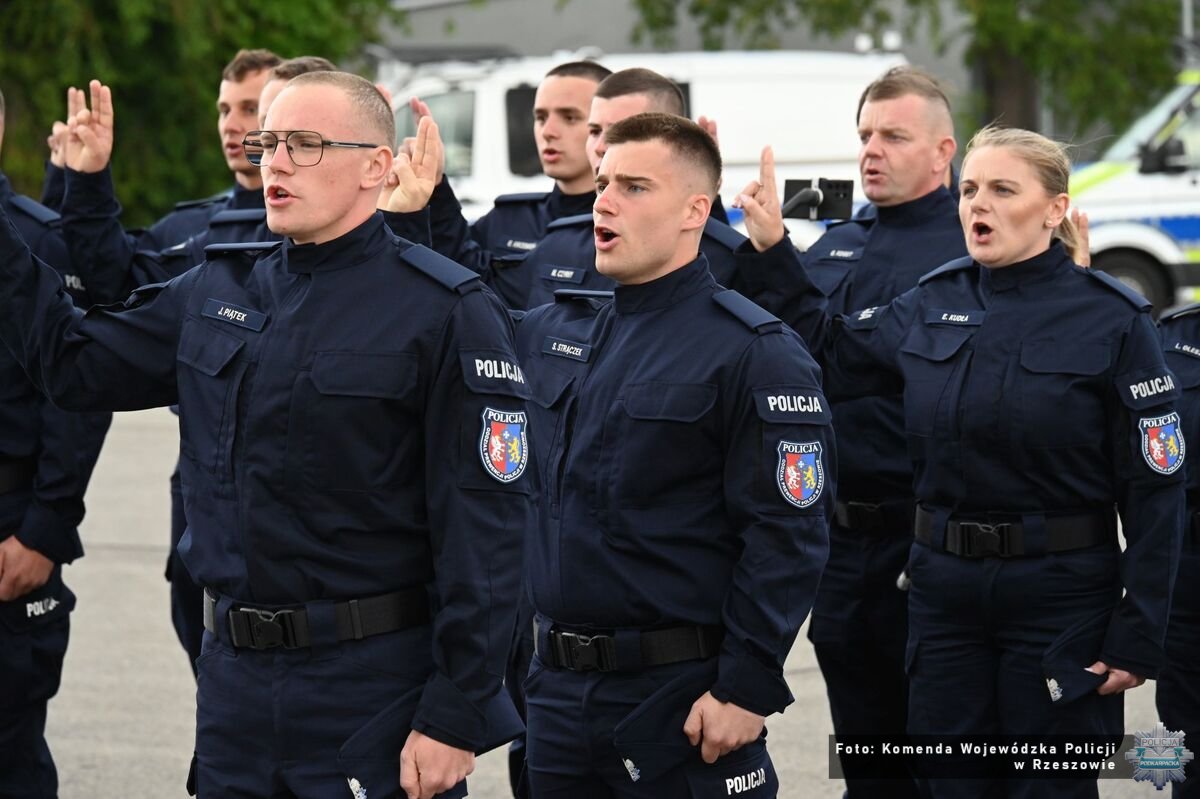 Ślubowanie policjantów