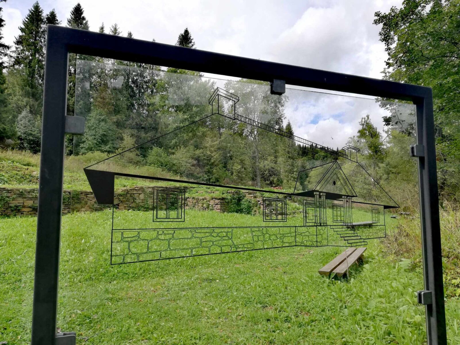 Ruiny dawnego folwarku Stroińskich w Siankach