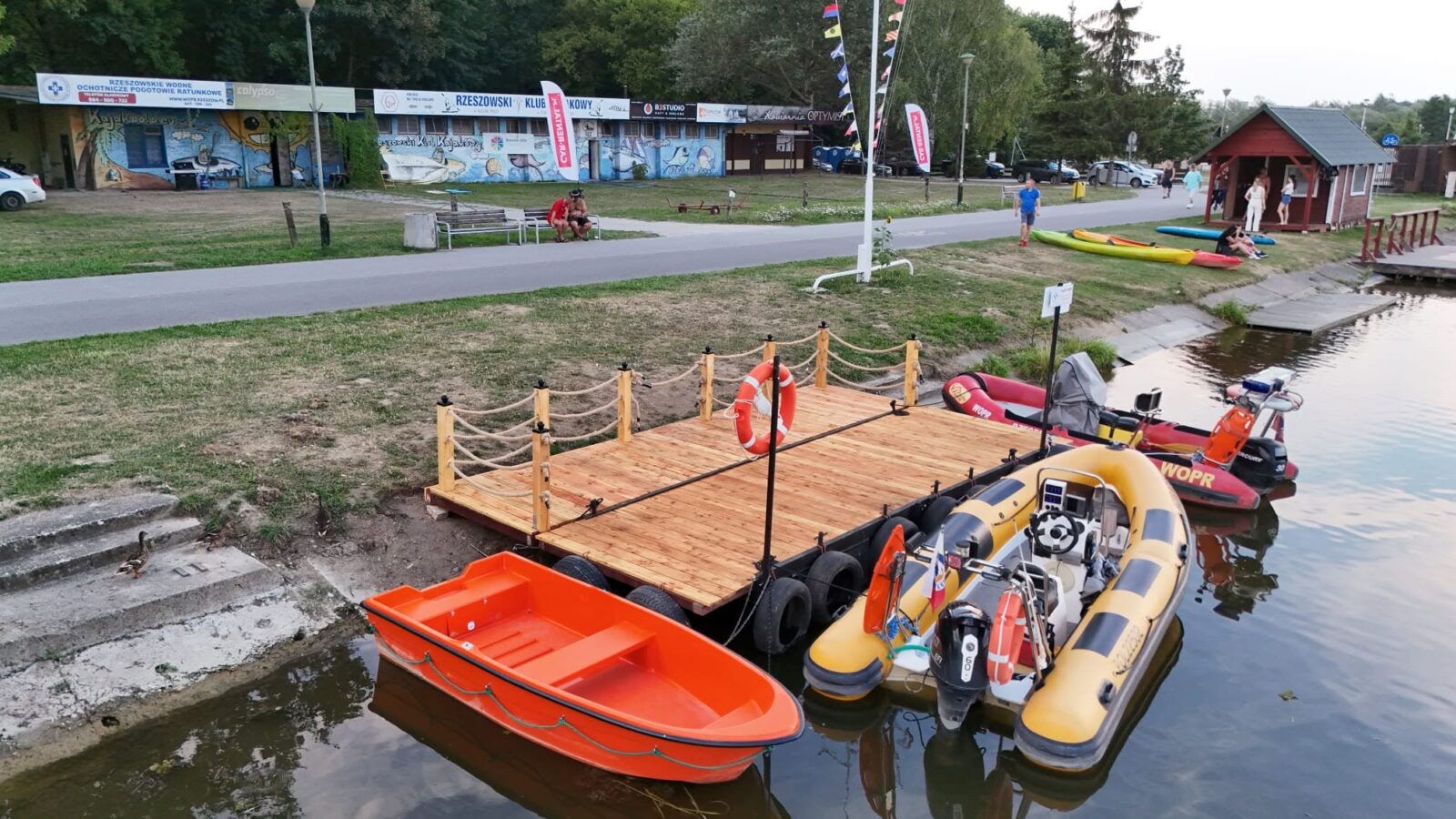Nowe podesty WOPR Rzeszów