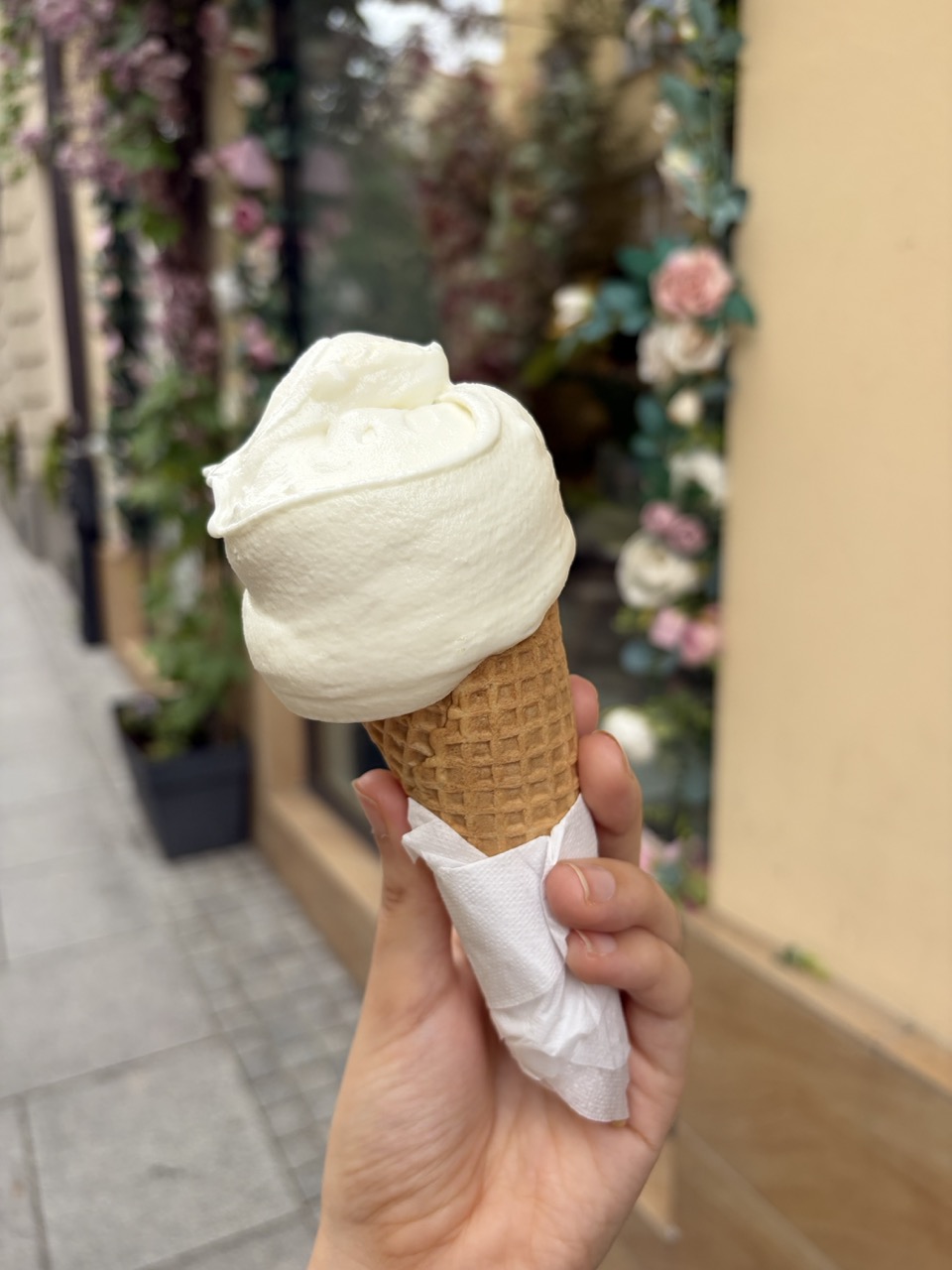 Lody o smaku tarty cytrynowej z bezą