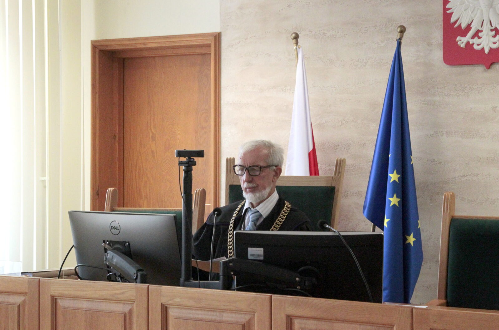 sędzia Sądu Apelacyjnego w Rzeszowie Kazimierz Rusin w trakcie odczytywania wyroku