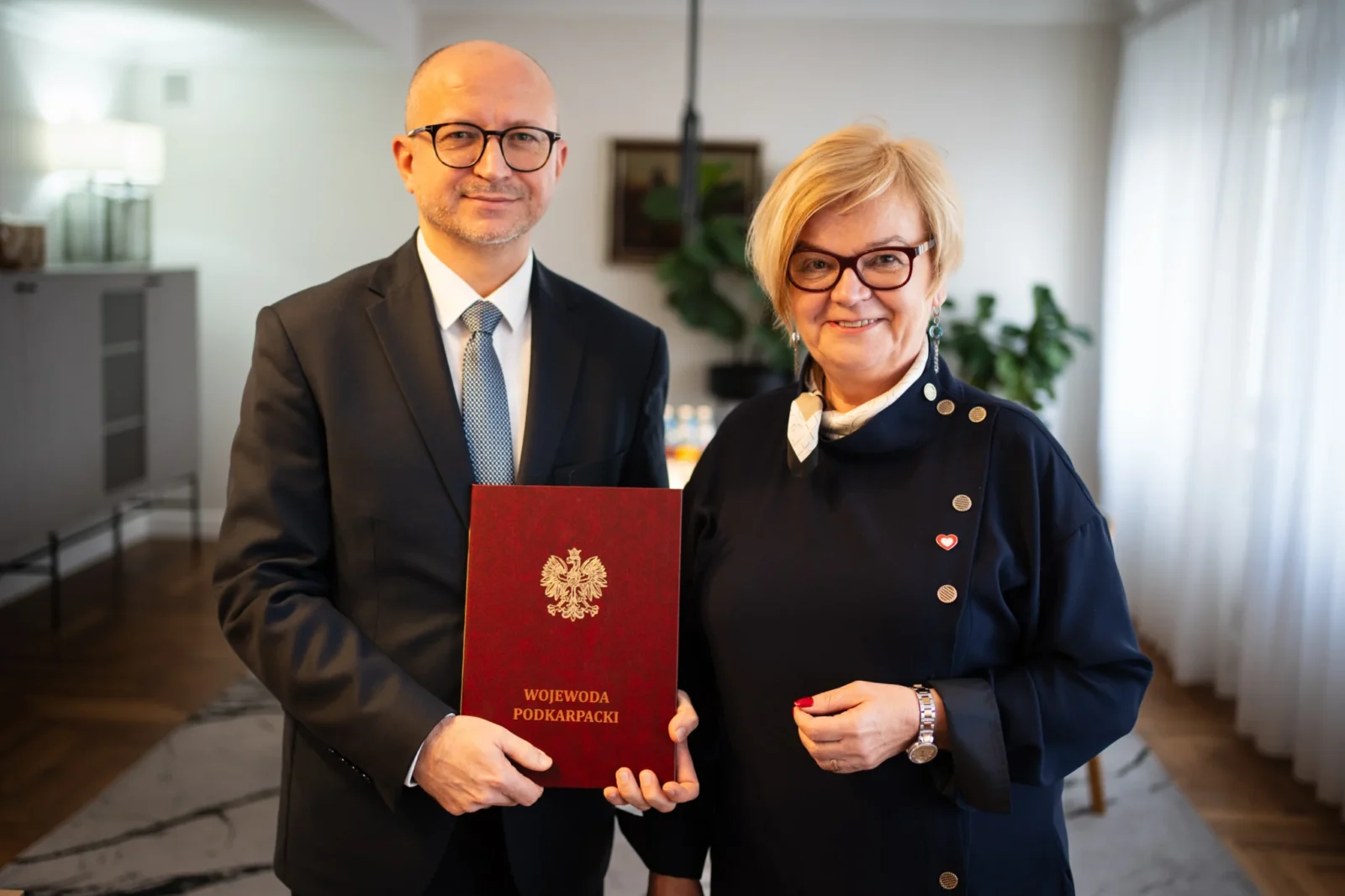 Jerzy Tabin oraz wojewoda Teresa Kubas-Hul